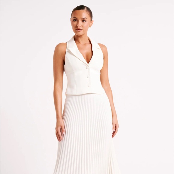 MESHKI Mura Suiting Vest - Ivory - Picture 3 of 7